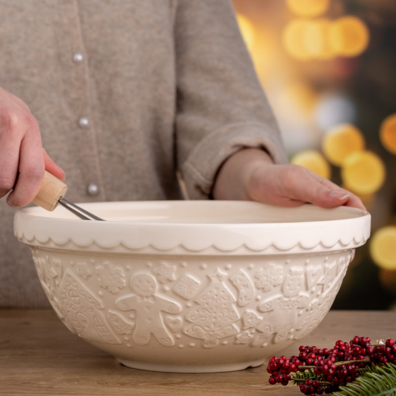 Mason Cash Gingerbread Mixing Bowl, Cream – styled kitchen view