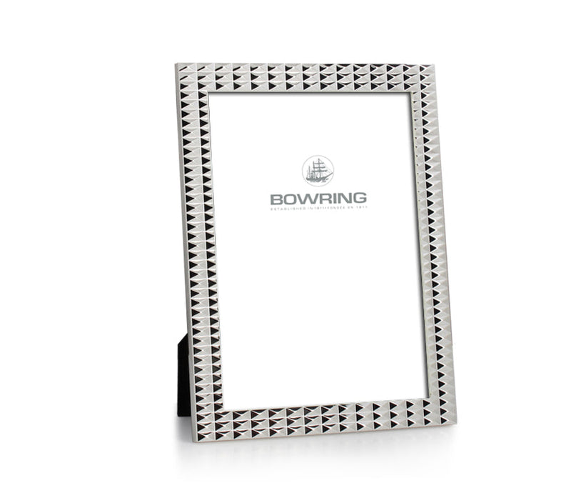 BOWRING - Burton 5 x 7in. Frame (13 x 18cm)