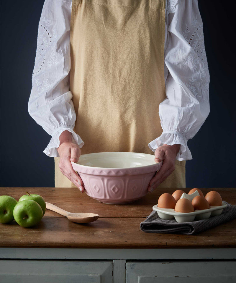 Mason Cash Colour Mix Mixing Bowl – styled kitchen view