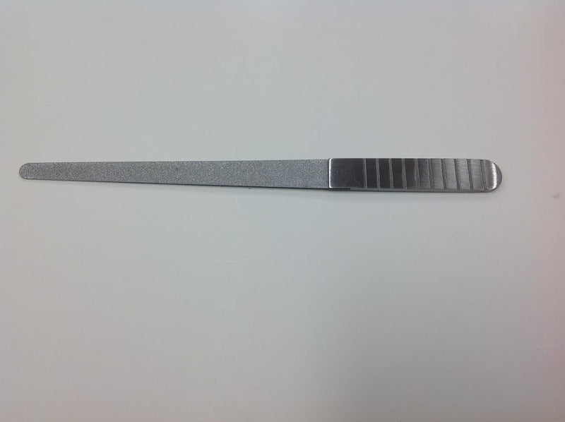 MBI - 375 Double-Sided Diamond Deb Nail File | 6 in / 15.2 cm – Diamond Deb nail file angled view