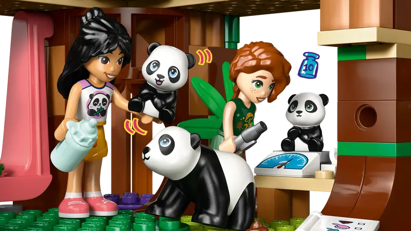LEGO - 42648 - FRIENDS - Panda Sanctuary Animal Care - 243pcs