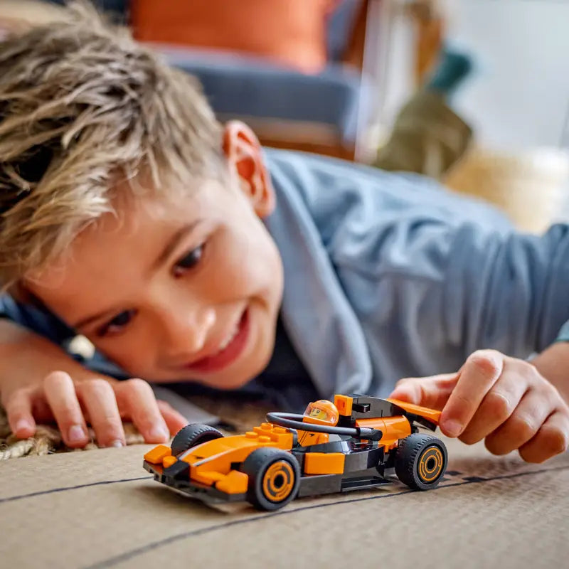 LEGO - 60442 - CITY - F1 Driver w/McLaren Race Car - 86pcs
