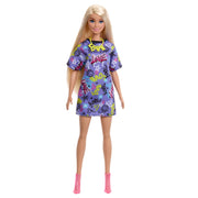 Barbie - Doll & 3 Fashion Looks - Product detail or play view 4