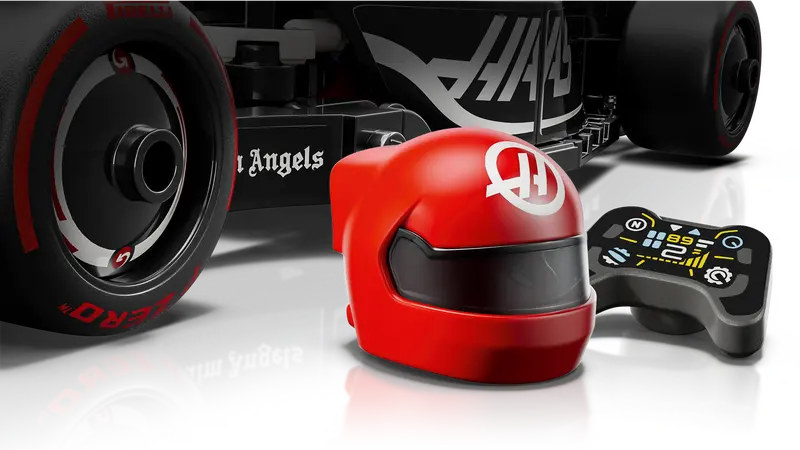 LEGO - 77250 - SPEED CHAMPIONS - MoneyGram Haas F1 Team VF-24 Race Car - 242pcs