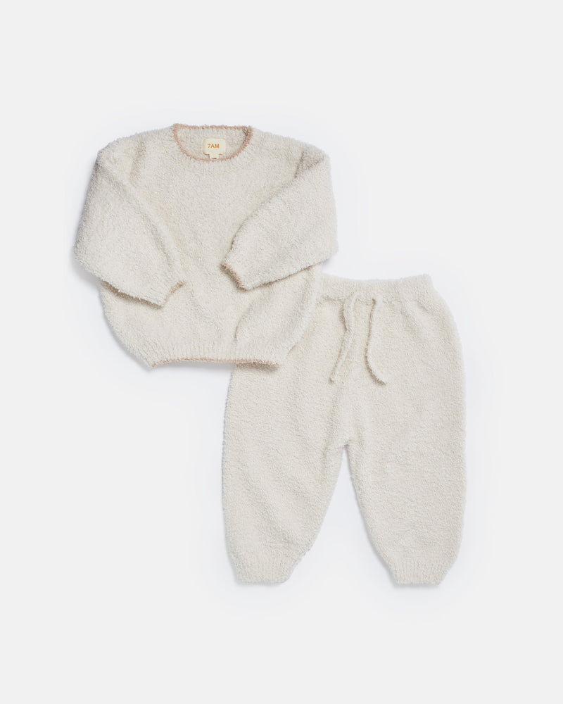 7AM - Boxy Sweater - Fuzzy