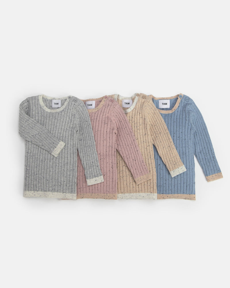 7AM - Long Sleeve Top - Hug Me