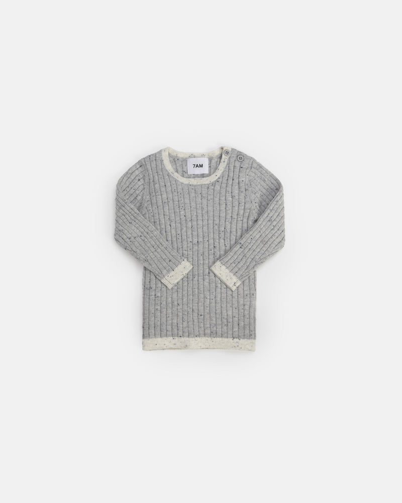 7AM - Long Sleeve Top - Hug Me