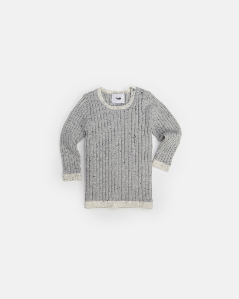 7AM - Long Sleeve Top - Hug Me