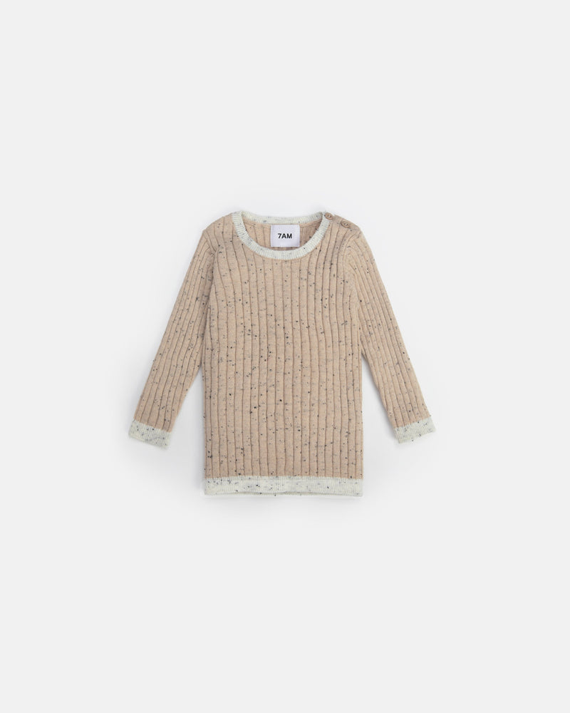 7AM - Long Sleeve Top - Hug Me