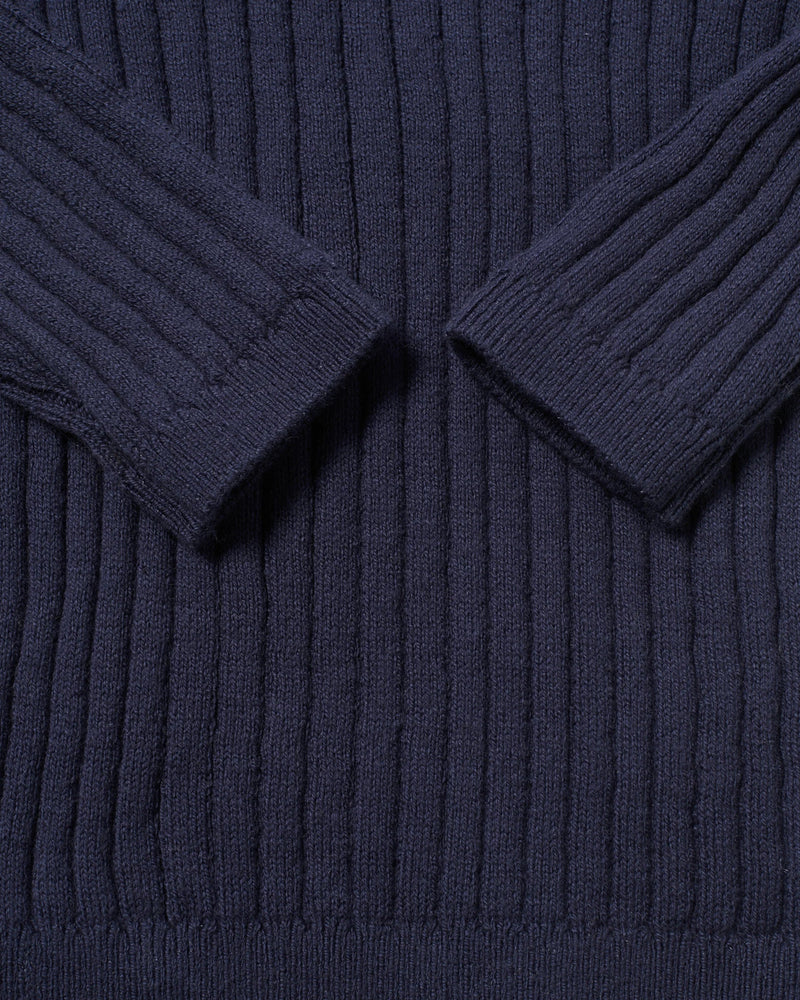 7AM - Long Sleeve Top - Hug Me