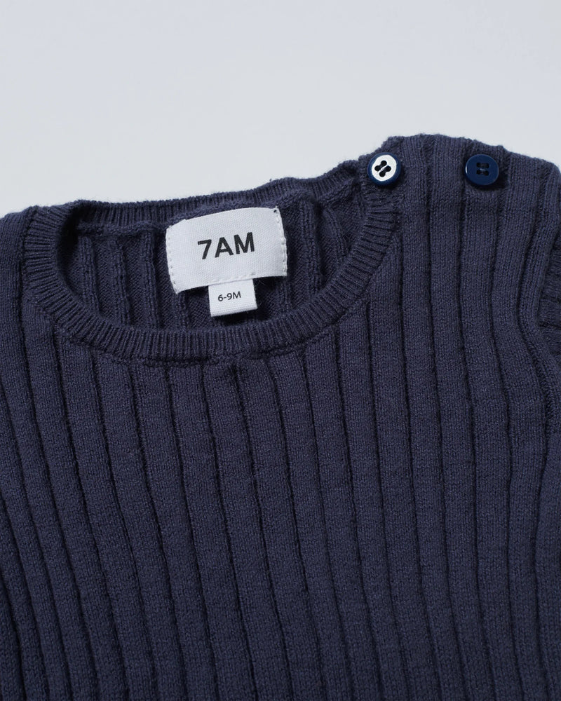 7AM - Long Sleeve Top - Hug Me