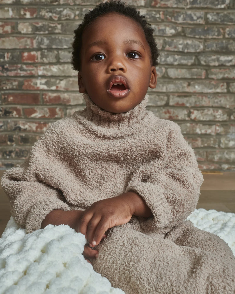 7AM - Boxy Mock Neck Sweater - Fuzzy