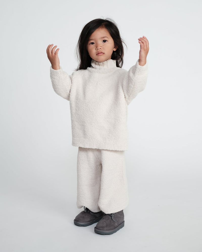7AM - Boxy Mock Neck Sweater - Fuzzy