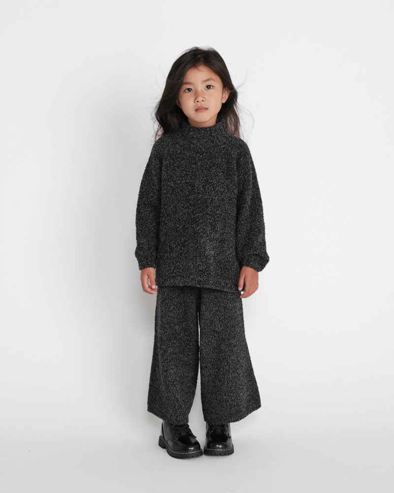 7AM - Boxy Mock Neck Sweater - Fuzzy