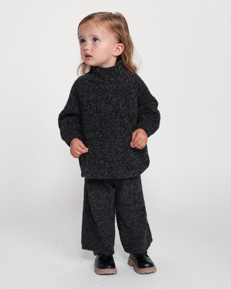 7AM - Boxy Mock Neck Sweater - Fuzzy