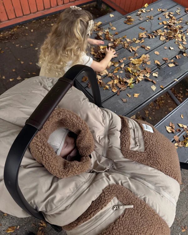 7AM - Car Seat Cocoon - Oat, Applique Cacao - 0 - 12M Mother & Baby