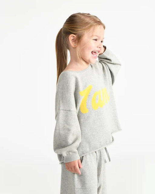7AM - Logo Boxy Long Sleeve Top | Heather Grey - 4 - 5Y Apparel & Accessories