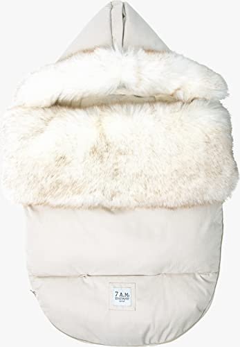 7AM - PlushPOD - Tundra Plush | Infant Lounger and Travel Sleep Pod Mother & Baby Heather Beige - White Faux Fur 18 - 3T