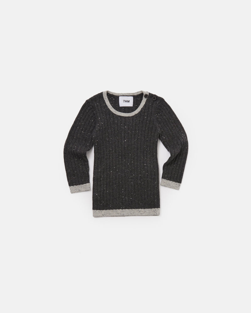 7AM - Long Sleeve Top - Hug Me