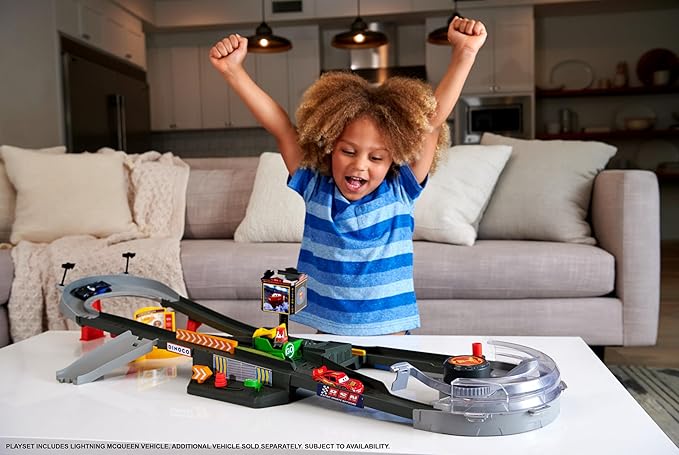 Mattel - Cars - Racing Playset - Limolin 
