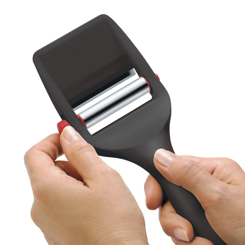 Cuisipro - Adjustable Cheese Slicer 9"/23cm Black - Limolin 