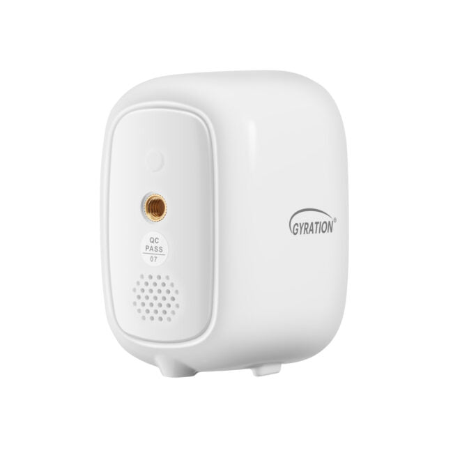 Gyration - Smart Home Outdoor/Indoor Wifi Camera 2MP Cyberview 2010 IP65 Waterproof Built in Mic Motion Detection Night Vision Rechargeable Battery - White