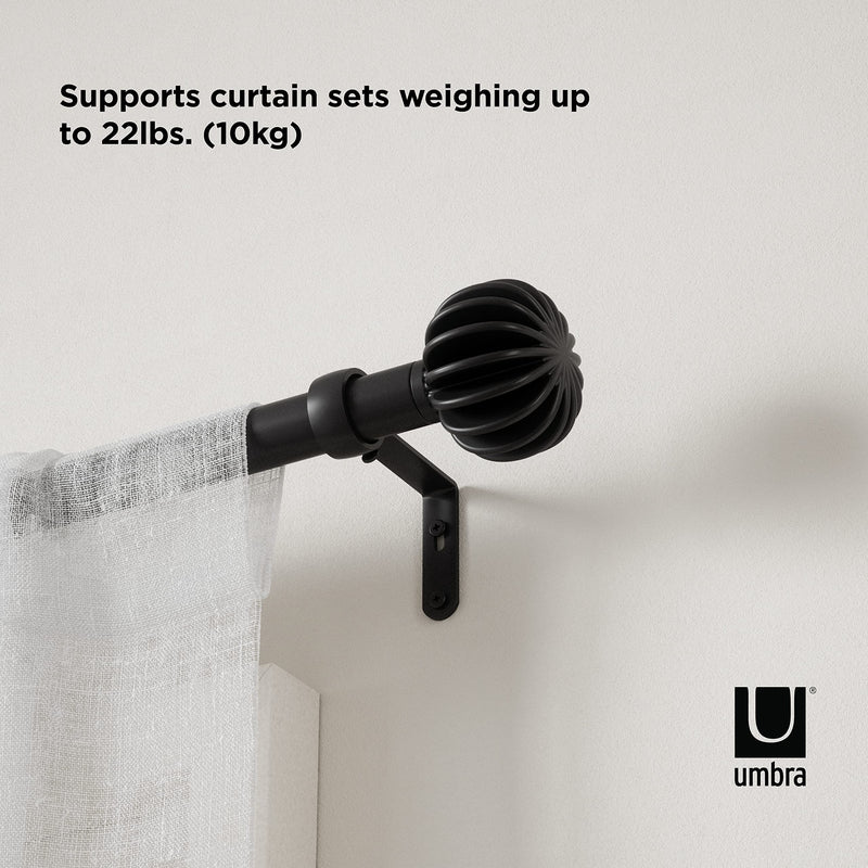 UMBRA - Finn Curtain Rod _ Eco-Friendly Matte-Black / 42-120" (107-305 cm) / 1" (2.5 cm)