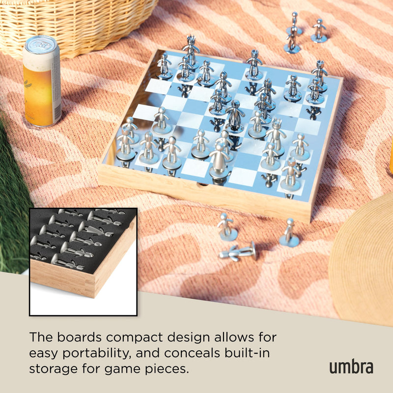 UMBRA - Buddy Chess Set _ Natural