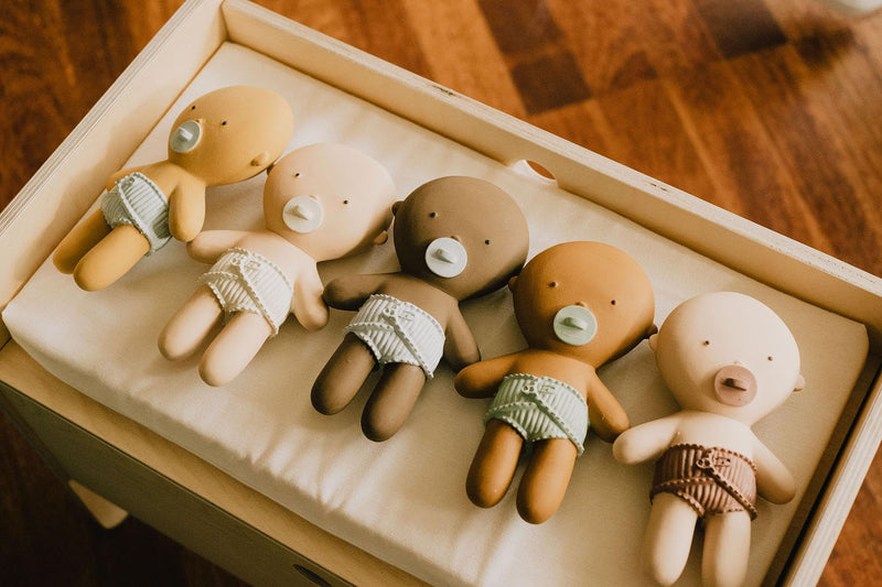 We are Gommu - Mini Baby Almond (Honey)