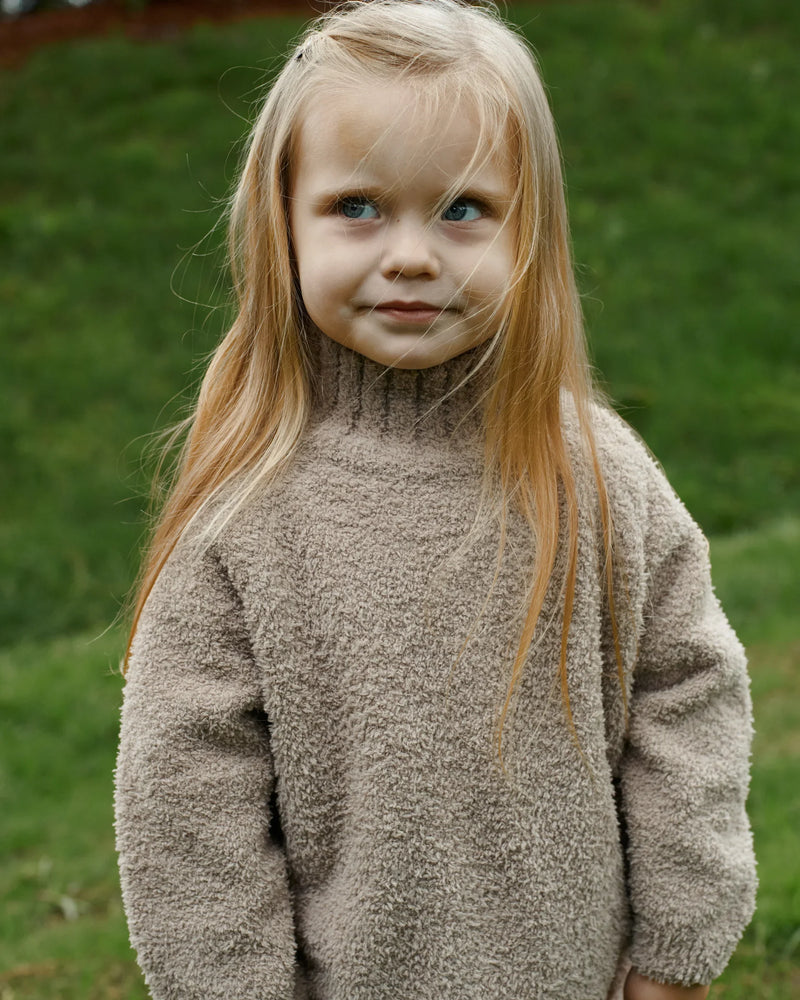 7AM - Boxy Mock Neck Sweater - Fuzzy
