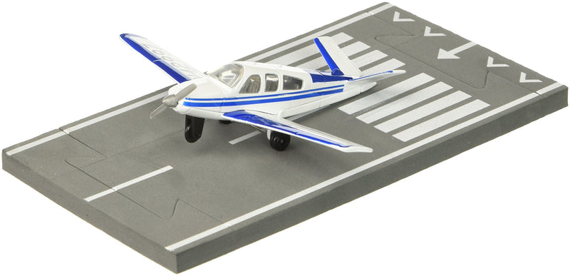 Daron - Runway24 Beechcraft Bonanza - Limolin 