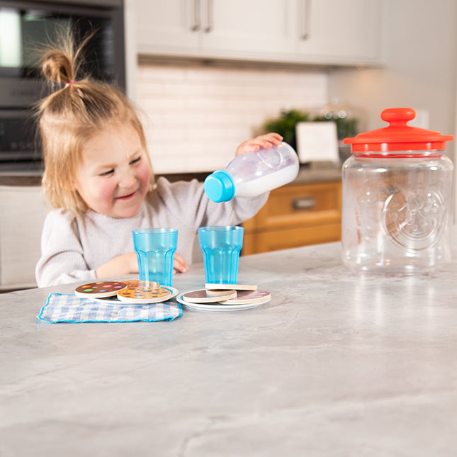Fat Brain Toys - Pretendables Milk and Cookies - Limolin 