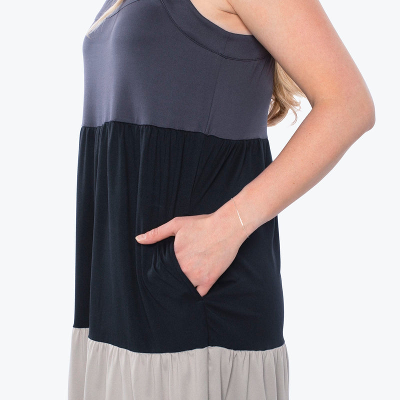 LUG - Flare Colorblock Dress