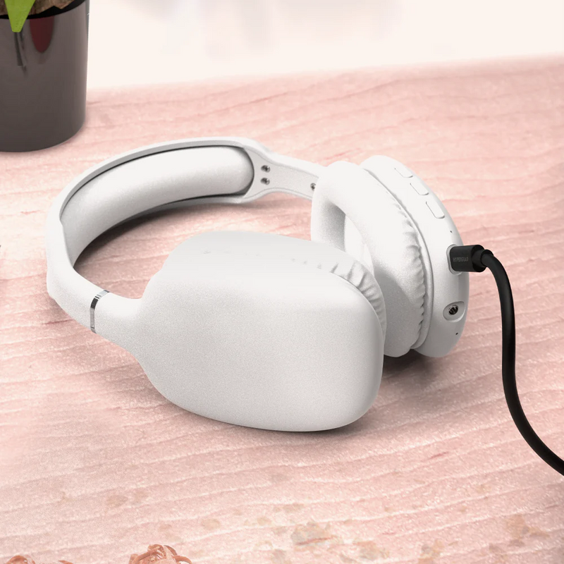 HyperGear - Headphones Bluetooth Vibe Over The Ear - White - Limolin 