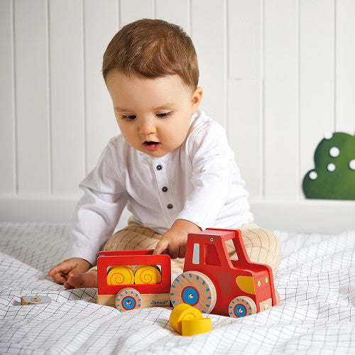 Janod - Farm: Pull Along Tractor - Limolin 