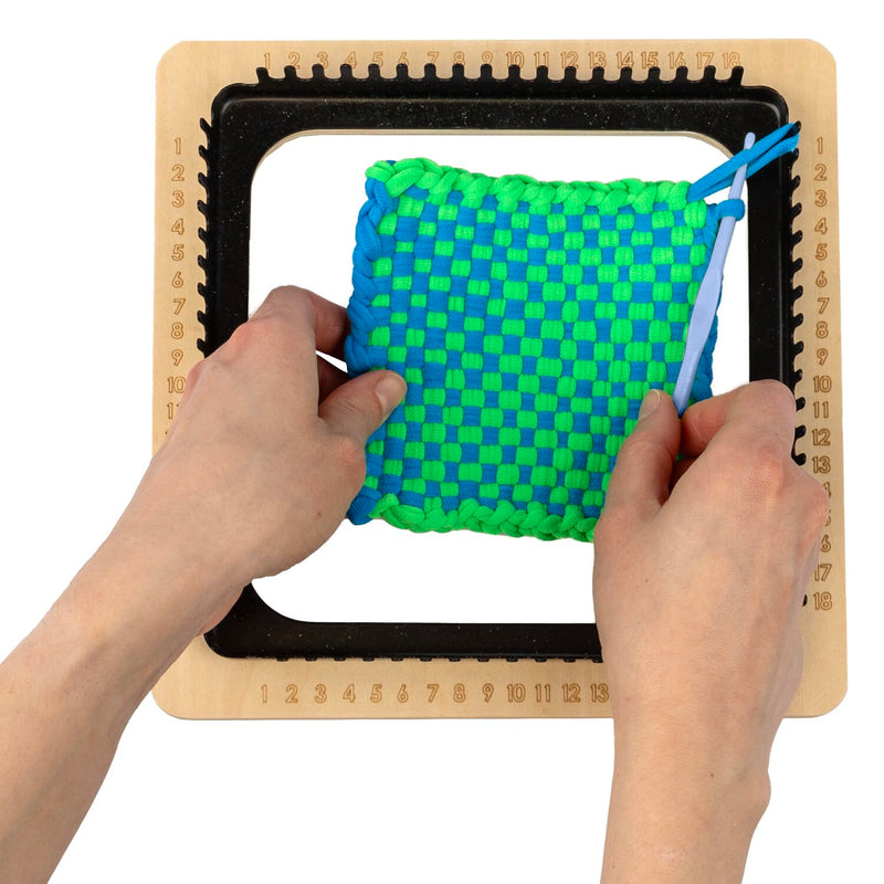 Mindware - Make-Your-Own Potholder Weaving Loom - Limolin 