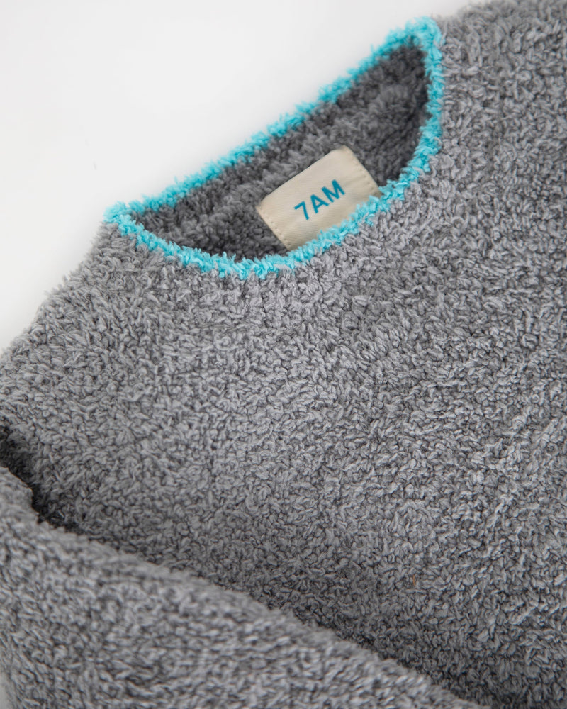 7AM - Boxy Sweater - Fuzzy