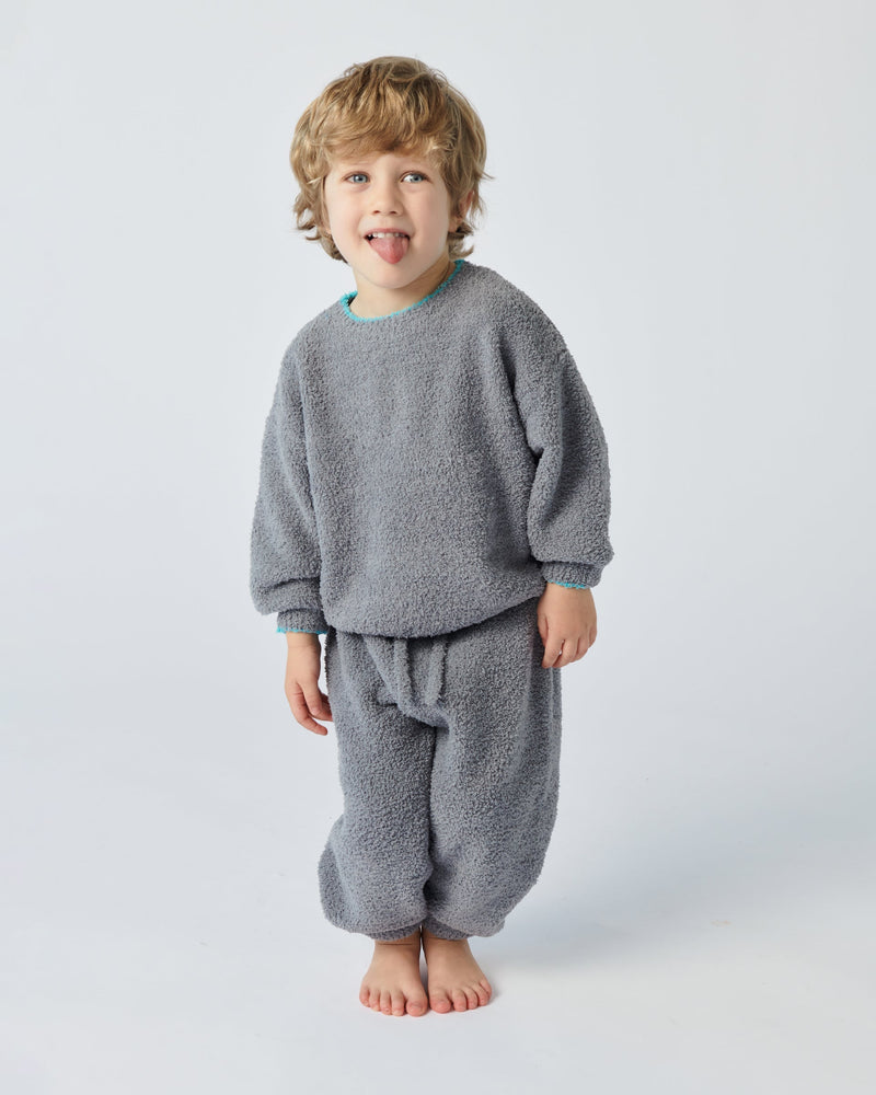 7AM - Boxy Sweater - Fuzzy