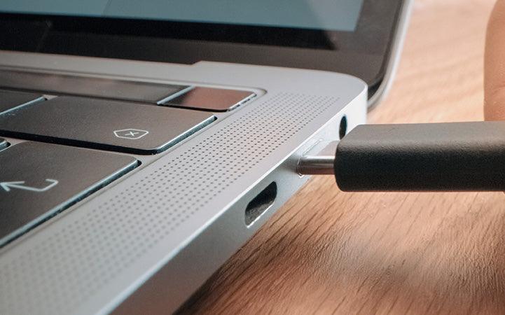 Xtech - Type C Male to Micro-USB 2.0 female adapter (XTC-525) - Limolin 
