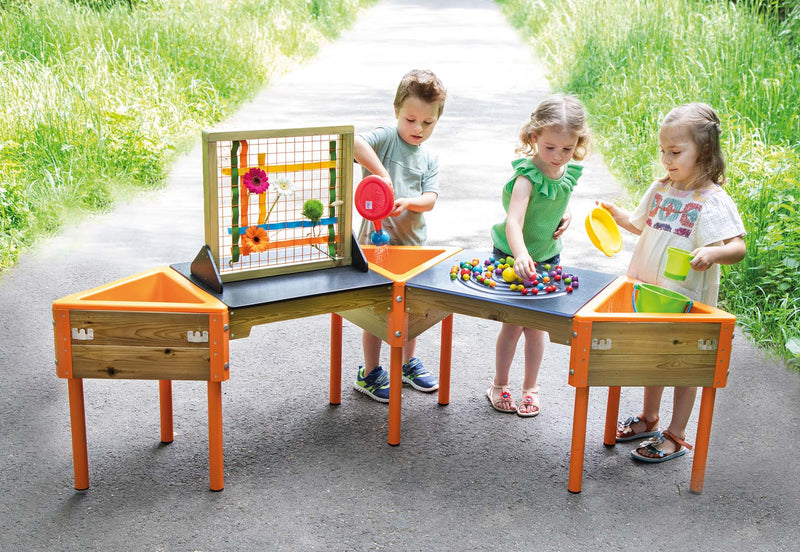 Beleduc - GAMEBOARD W/ WEAVING FRAME Toys & Games