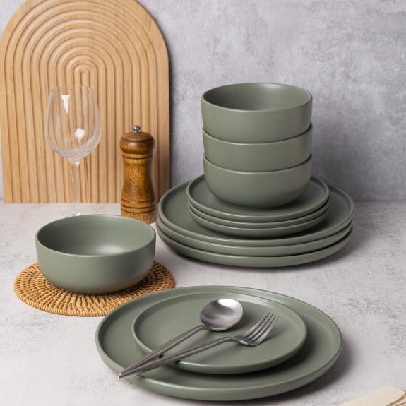 Brilliant - MIRAGE OLIVE 12PC DINNER SET Home & Kitchen