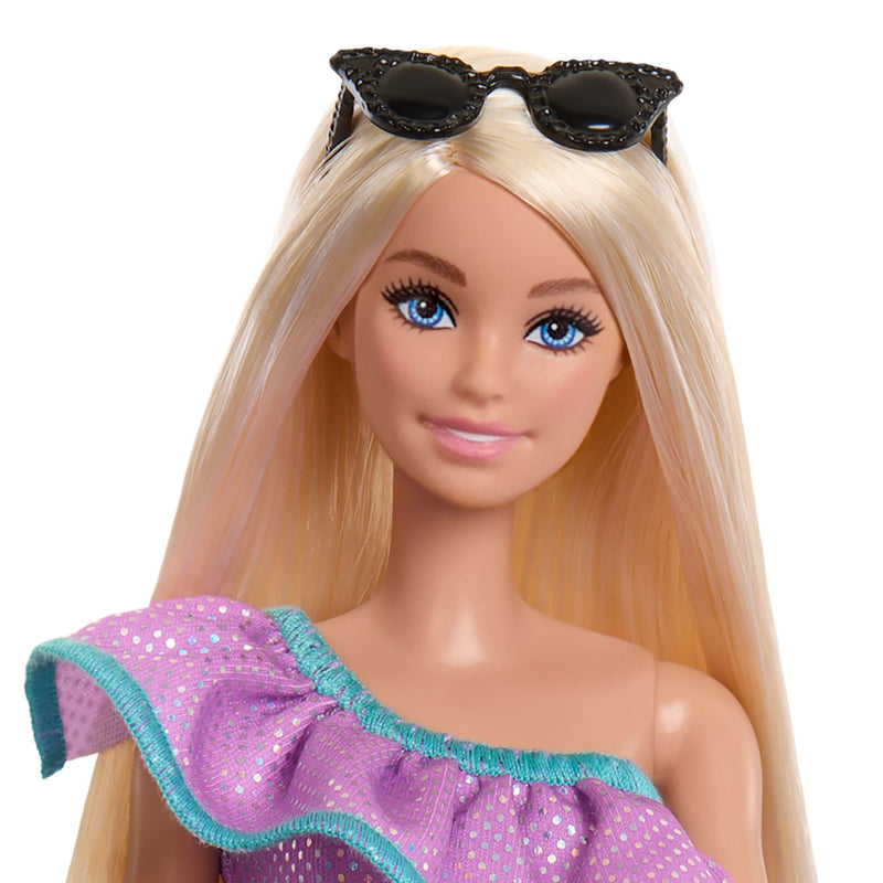 Barbie - Doll & 3 Fashion Looks - Product detail or play view 2
