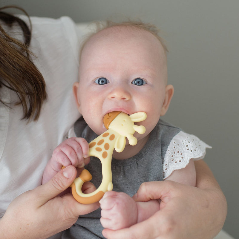 Dr Brown's - Ridgees Giraffe Massaging Teether Mother & Baby
