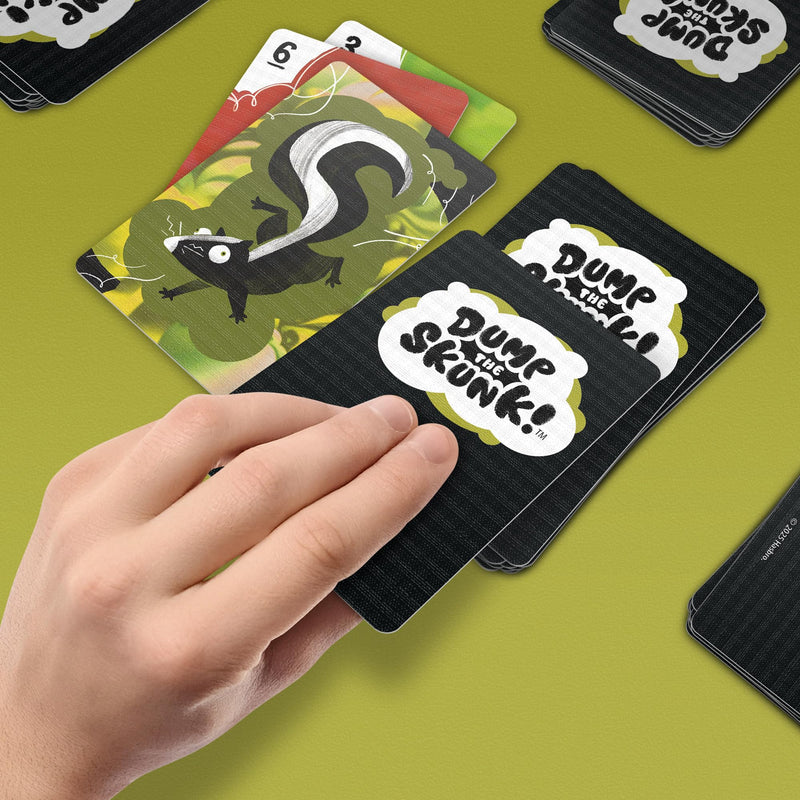 Hasbro - DUMP the SKUNK Toys & Games