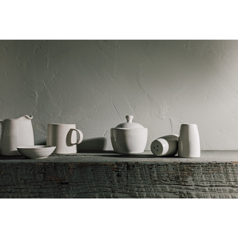 Heirloom - Aquarius Oyster Creamer Home & Kitchen