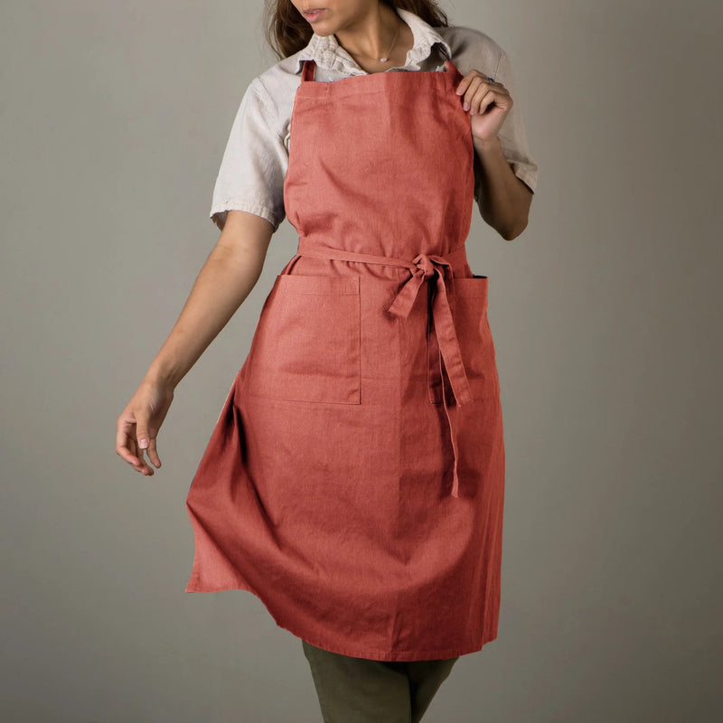 Heirloom - Clay Stonewash Apron Home & Kitchen
