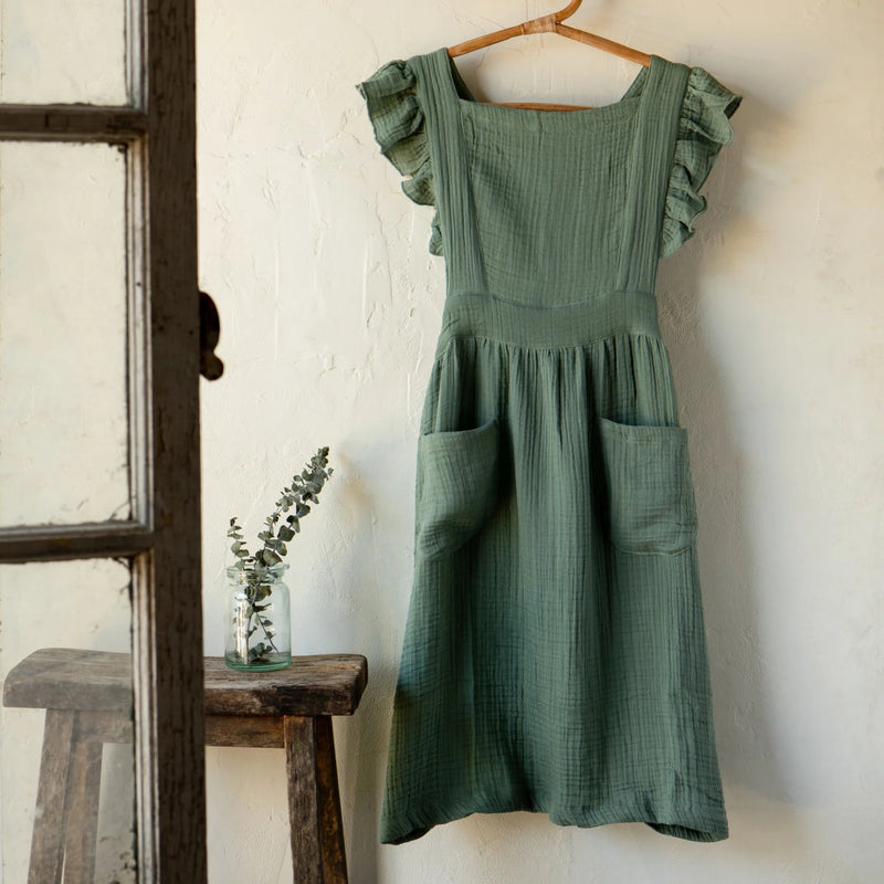 Heirloom - Willow Ada Apron Home & Kitchen