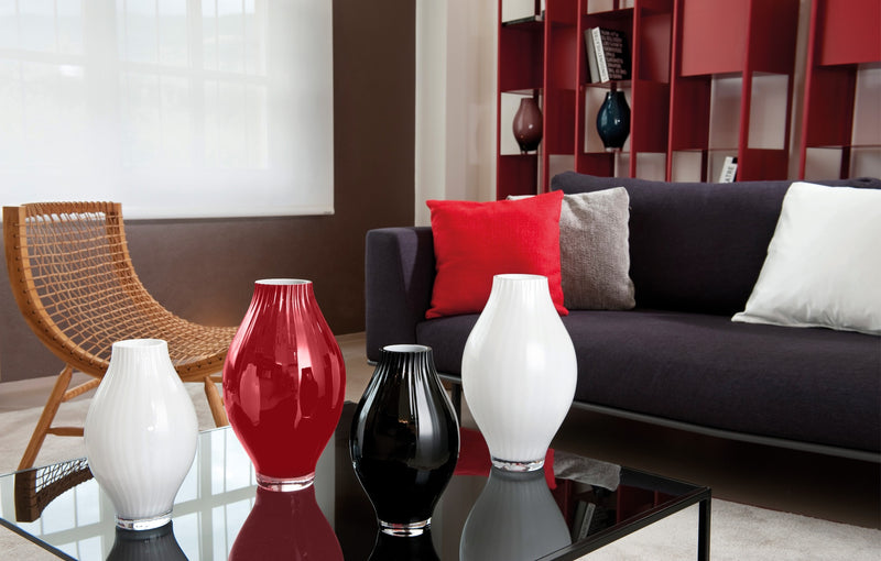 IVV - Arianna - White ceramic vase with cold-cut milk white interior