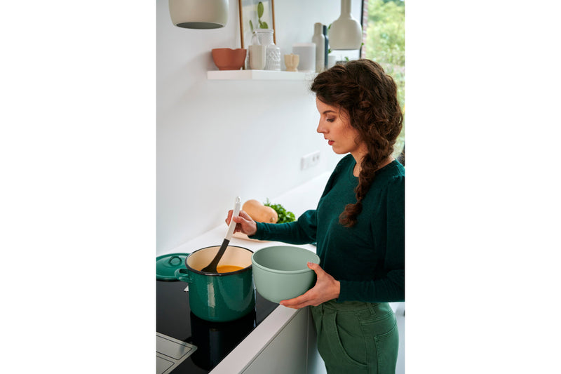 Mepal Cirqula Bento Bowl, 1000 mL - lifestyle view 2