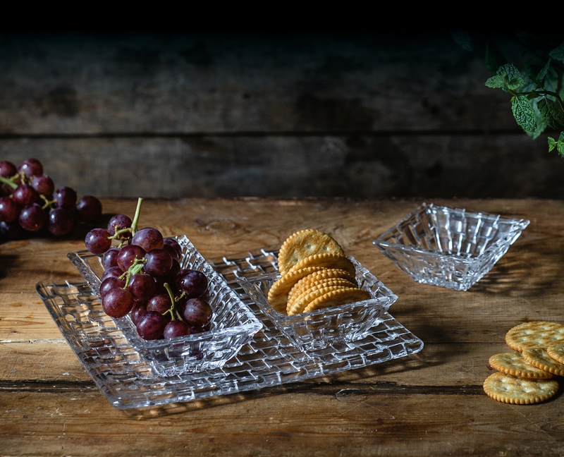 Nachtmann - Bossa Nova - Square Platter & 3 Bowls (4-Piece Set) - in use